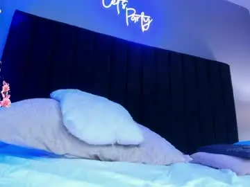 Chaturbate Sex Chat of isaxcurves