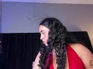 Chaturbate Watch Live Sex Cams of isaxcurves