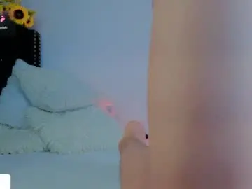 Chaturbate Free Porn Cam of levi_ackermann1