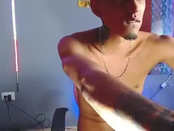 Chaturbate Live Sex Cam of liiaam_lee_
