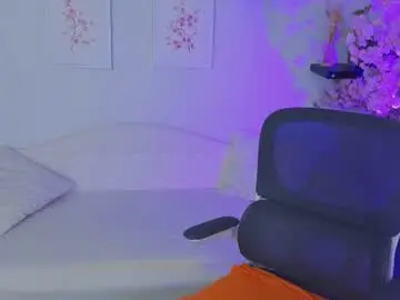 Chaturbate Live Sex Cam of nabi_brown
