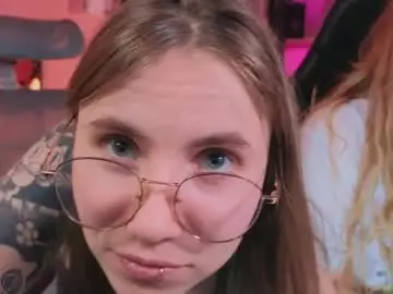 Chaturbate Best Webcam of _lovelylove_