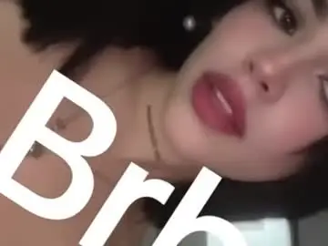 Chaturbate Live Sex Cam of guadalupe21_