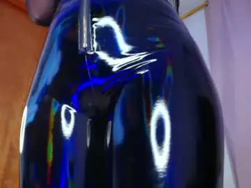 Chaturbate Live Sex Cam of mia_depp