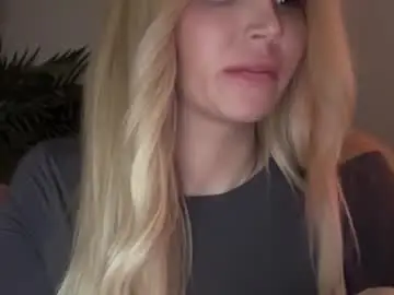 Chaturbate Watch Live Sex Cams of stellacummings