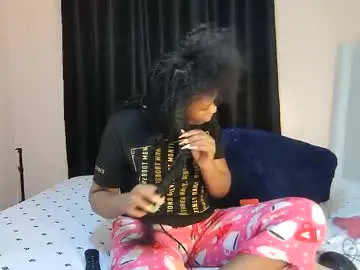 Chaturbate Watch Live Sex Cams of sweetdeee_