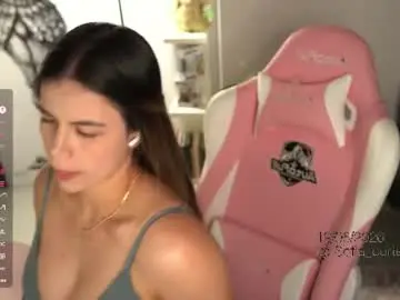 Chaturbate Sex Cam of tatiana__cortes18