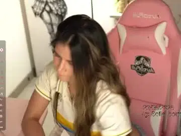 Chaturbate Adult Video Chat of tatiana__cortes18
