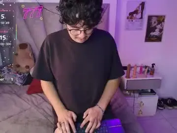 Chaturbate Free Live Porn of velvetkai_nom