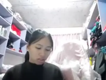 Chaturbate Live Sex Cam of aracelilayher