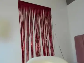 Chaturbate Watch Live Sex Cams of tahira_21