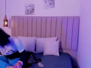 Chaturbate Live Sex Cam of dennise_sinclair