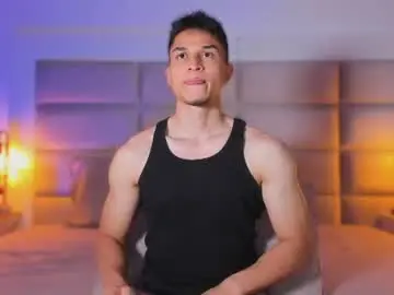 Chaturbate Watch Live Sex Cams of jhosua_hunt