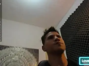 Chaturbate Live Sex Cam of adriano_bigcock