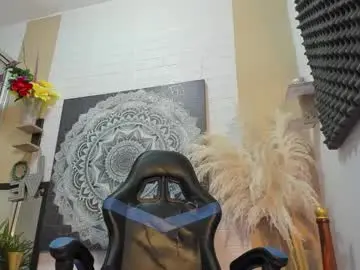 Chaturbate Free Porn Cam of adriano_bigcock