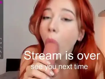 Chaturbate Live Sex Cam of foxylovesyou