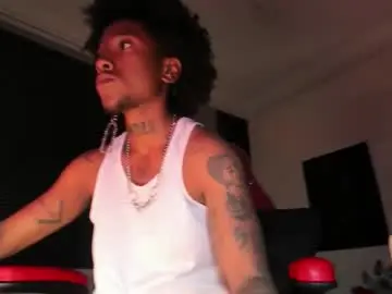 Chaturbate Live Porn of jhonymiller