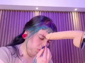 Chaturbate Live Sex Cam of lucy_smith7