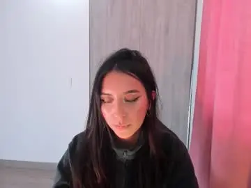 Chaturbate Sex Chat of lyanna_cb