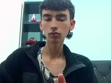 Chaturbate Sex Chat of ttimy_x_boy