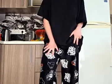 Chaturbate Free Porn Cam of alberthamazierski