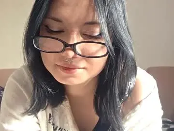 Chaturbate Live Sex Cam of alberthamazierski