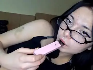 Chaturbate Watch Live Sex Cams of alberthamazierski