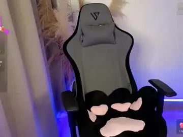 Chaturbate Live Sex of chloebum_