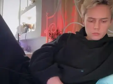 Chaturbate Live Sex Cam of danny_love01