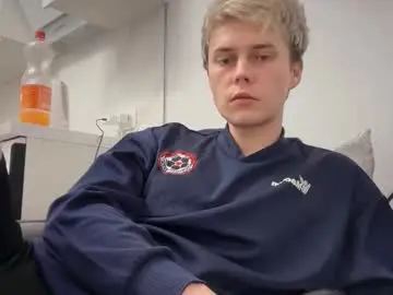 Chaturbate Best live sex cam show of danny_love01