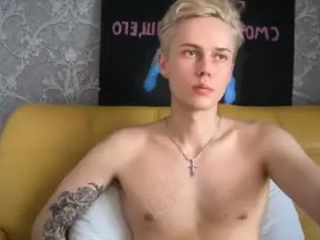 Chaturbate Watch Live Sex Cams of danny_love01