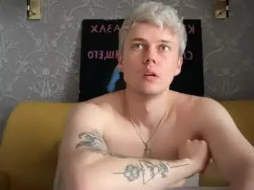 Chaturbate Watch Live Sex Cams of danny_love01