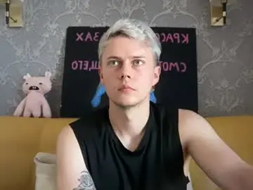 Chaturbate Adult Video Chat of danny_love01