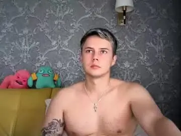 Chaturbate Sex Cam of danny_love01