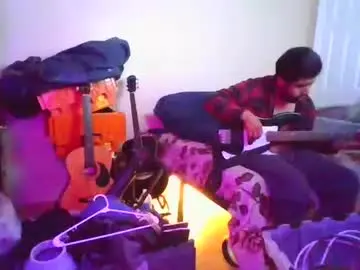 Chaturbate Live Sex Cam of johnnyemonleos
