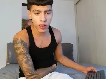 Chaturbate Live Porn of russell_adams_