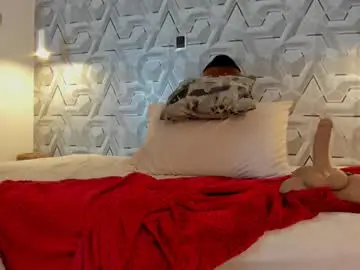 Chaturbate Live Sex Cam of sophi_01