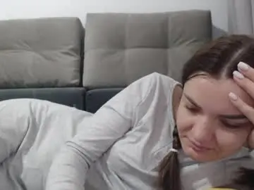 Chaturbate Adult Webcam of _hidden_frommymoom_