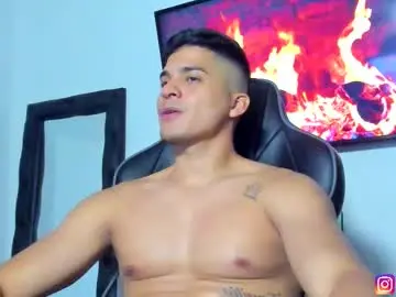 Chaturbate Live Sex Cam of andy_walker_