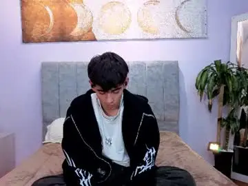 Chaturbate Live Porn of demian_hot99
