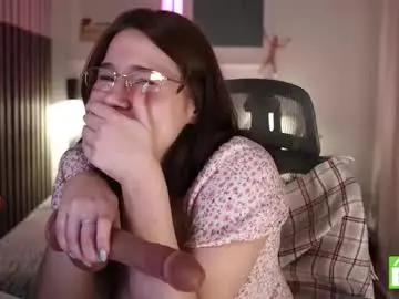 Chaturbate Live Sex Cam of girl_u_never_met