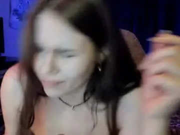 Chaturbate Live Sex Cam of girl_u_never_met