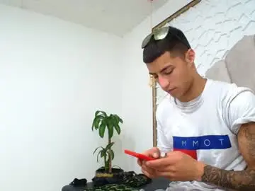 Chaturbate Best live sex cam show of mr_porn_9