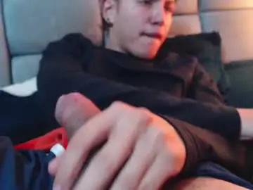 Chaturbate Private Sex Chat of naytonfreeman