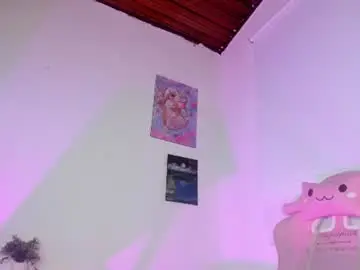 Chaturbate Nude Webcam of ale_alejandra