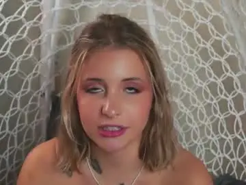 Chaturbate Live Sex Cam of ceceliapidcock