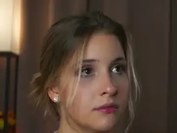 Chaturbate Sex Chat of ceceliapidcock