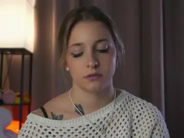 Chaturbate Watch Live Sex Cams of ceceliapidcock