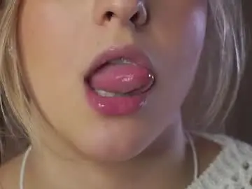 Chaturbate Free Porn Cam of ceceliapidcock