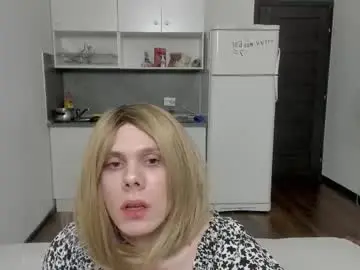 Chaturbate Watch Live Sex Cams of snowgirll